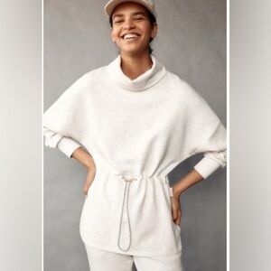 NWT Varley Sweatshirt